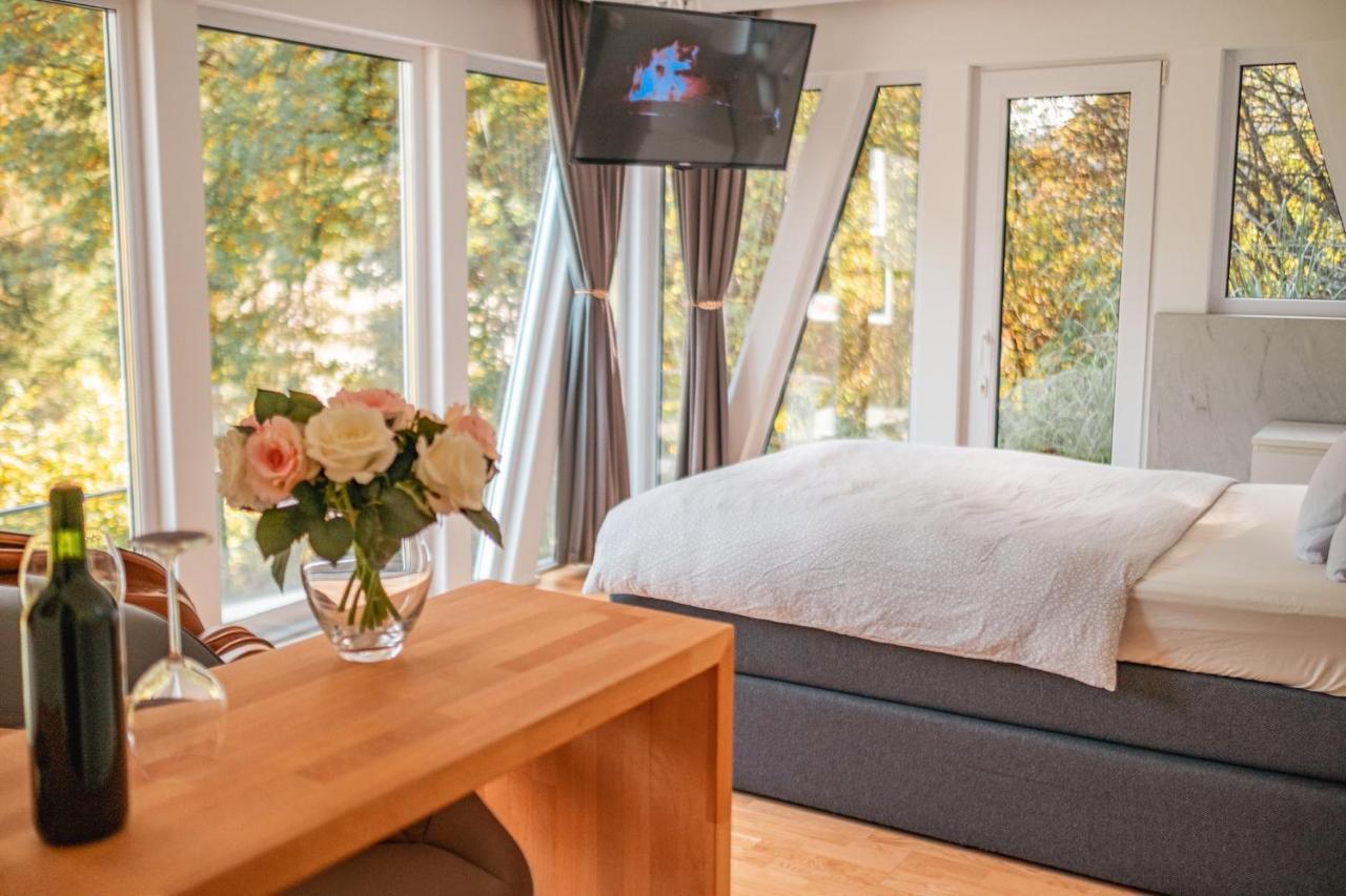 Bungalow Im Schwarzwald Auf Wunderschoenem Anwesen Neubulach Ngoại thất bức ảnh