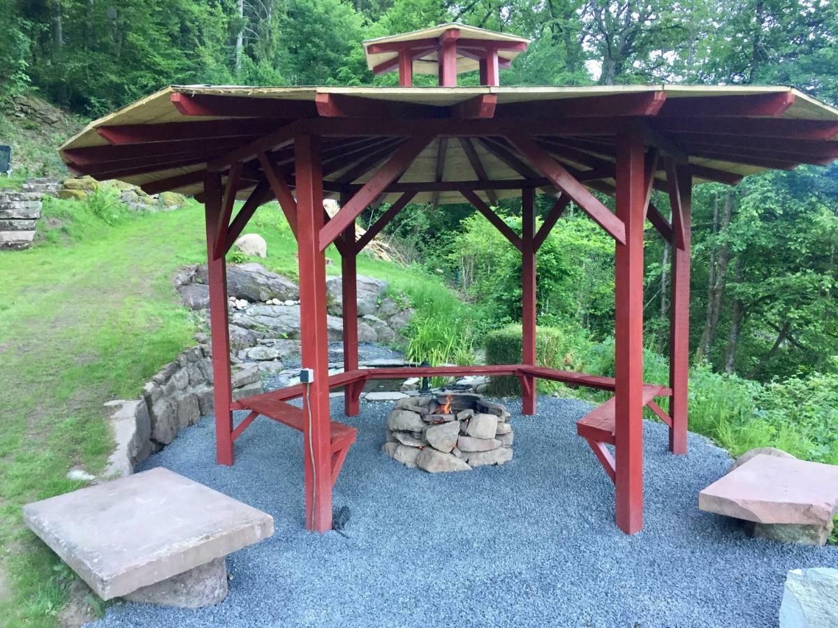 Bungalow Im Schwarzwald Auf Wunderschoenem Anwesen Neubulach Ngoại thất bức ảnh